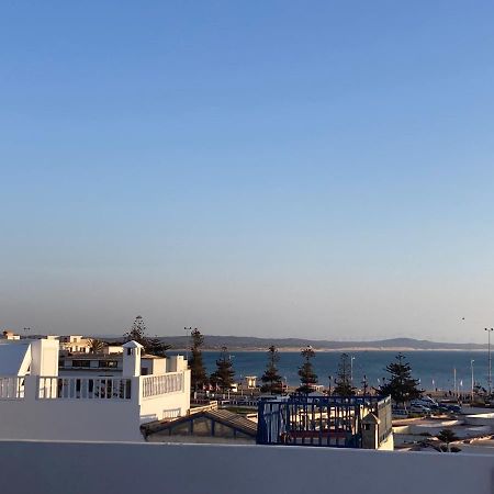 Beau Riad En Medina, Lumineux Et Avec Terrasse Privee Sur Mer エッサウィラ エクステリア 写真